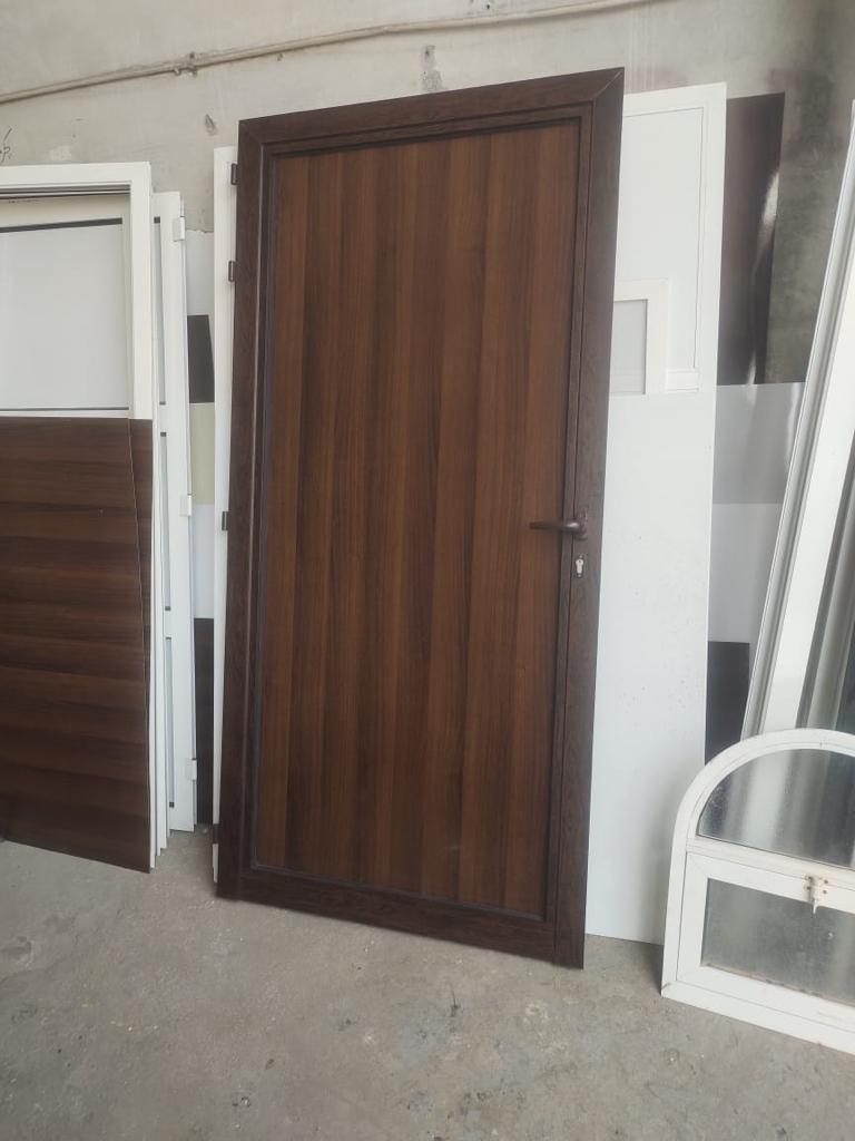 أبواب ألومنيوم