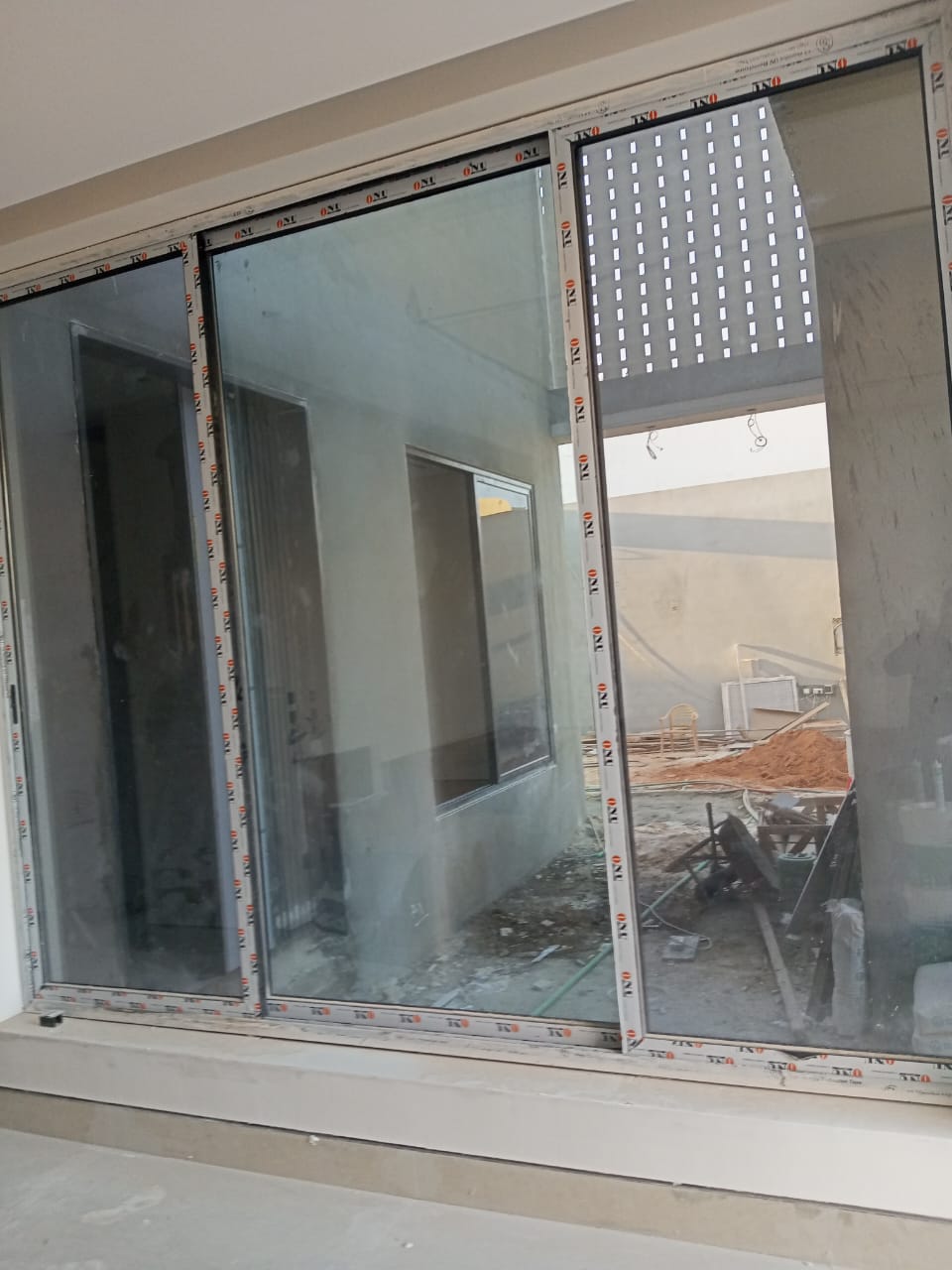 شبابيك الالمنيوم